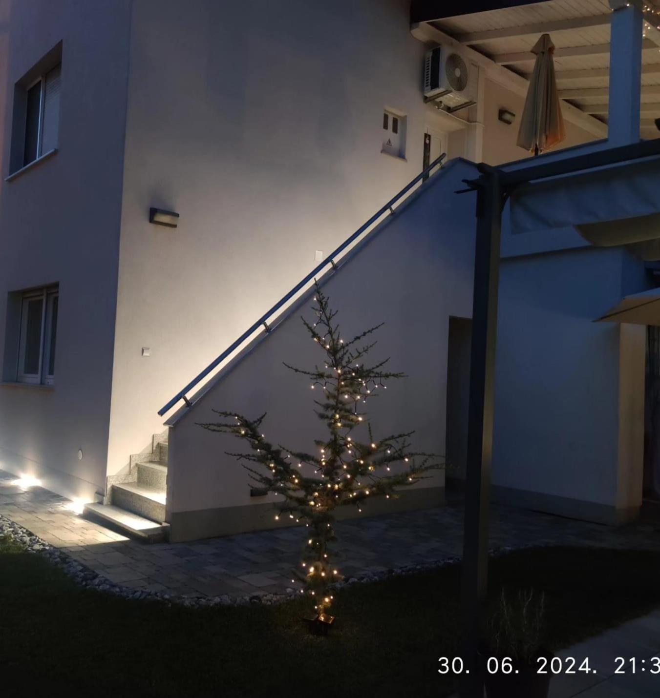 Lumani Apartment Zagreb With Free Parking Екстериор снимка